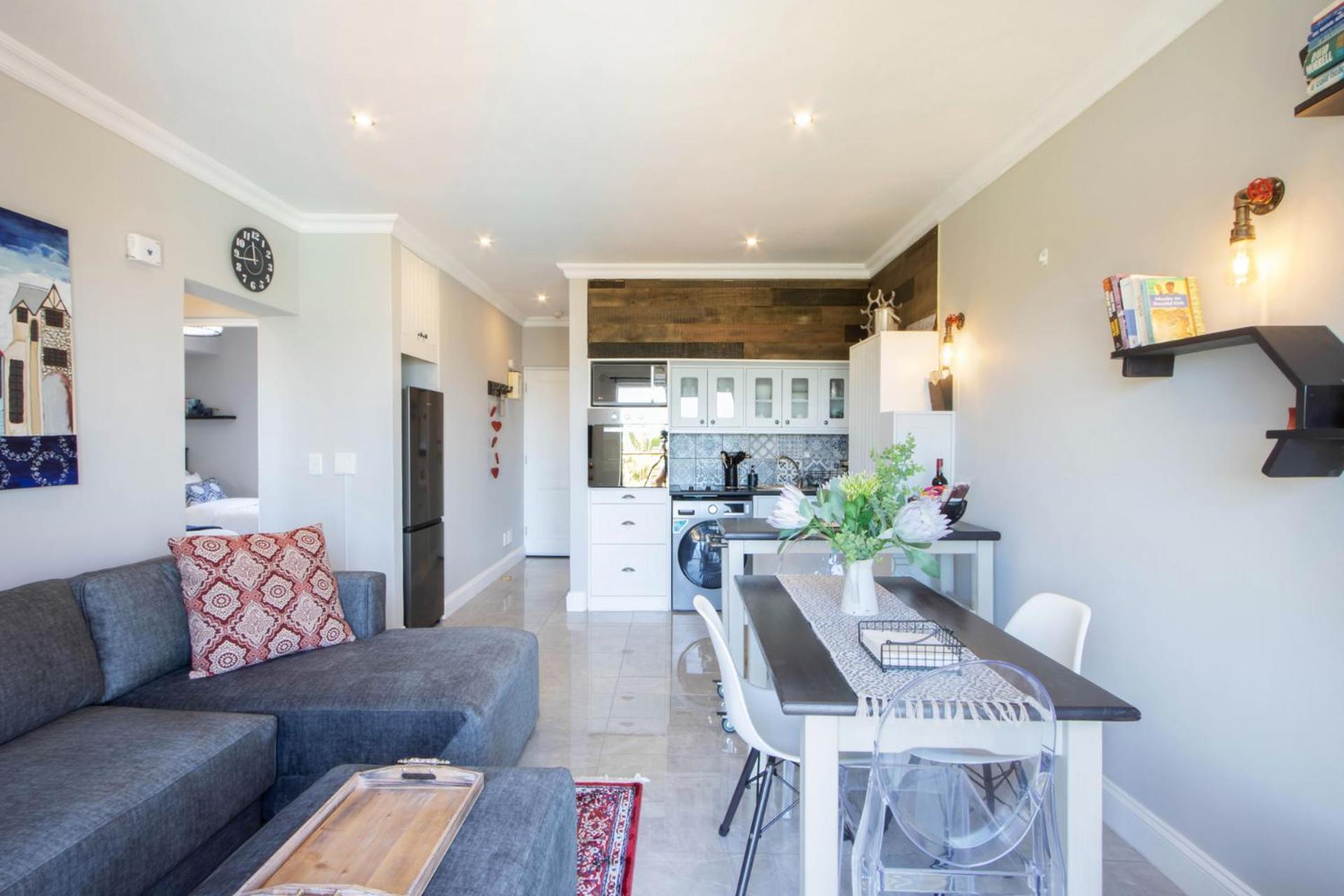 Apartment18lifestyle Beachfront Apartment
