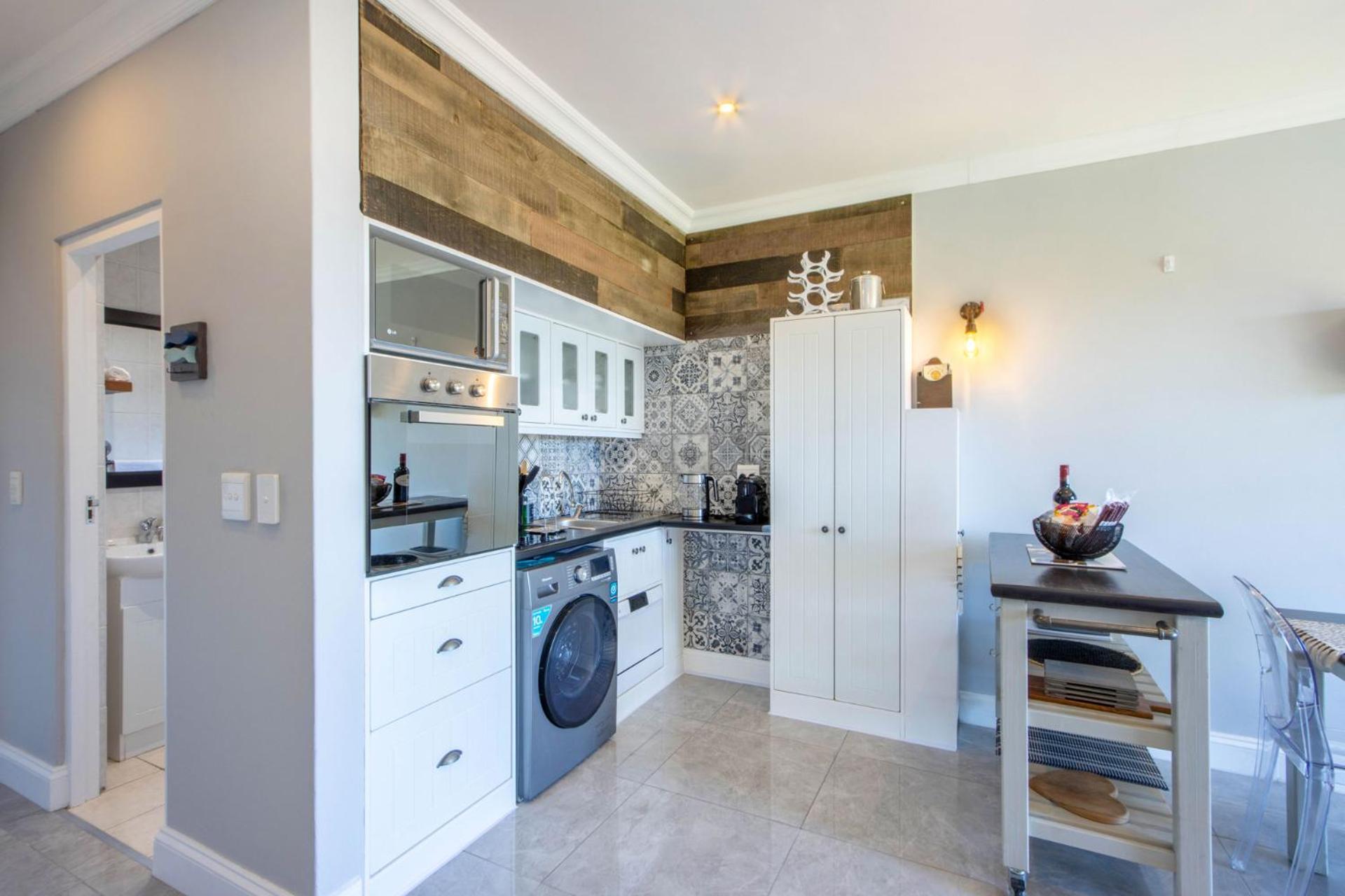 Apartment18lifestyle Beachfront Apartment *